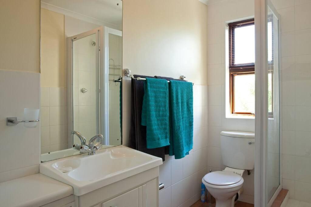 Luxury Sleeps Up To 3 Adults - Sunset Apartment *